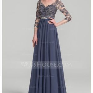 BNWT Evening Gown Women’s 16W Formal/Mardi Gras